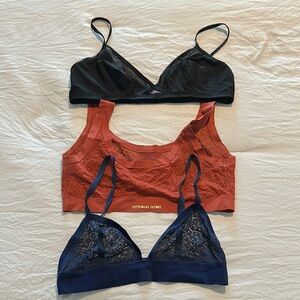 Victoria's Secret Women's Bralette Set